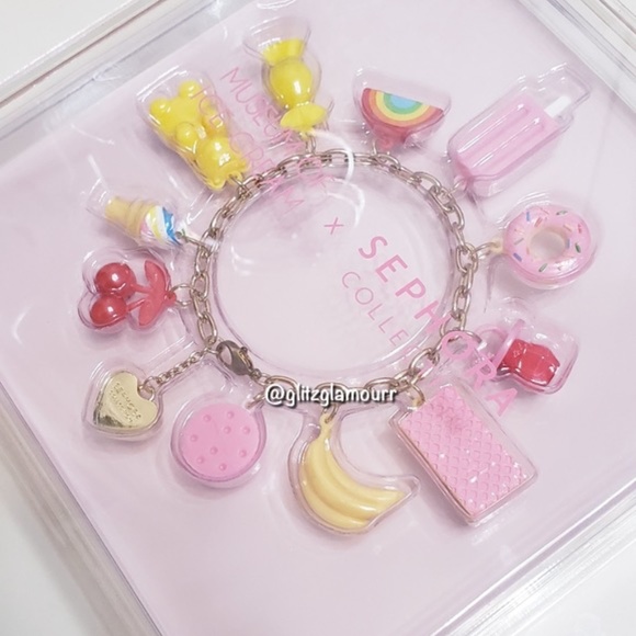 🍦Museum of Ice Cream x Sephora Charm Bracelet🍦 - Picture 3 of 3